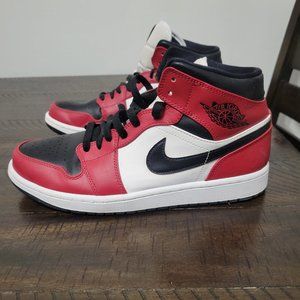 Air Jordan 1 Mid Chicago sz 9.5 mens US